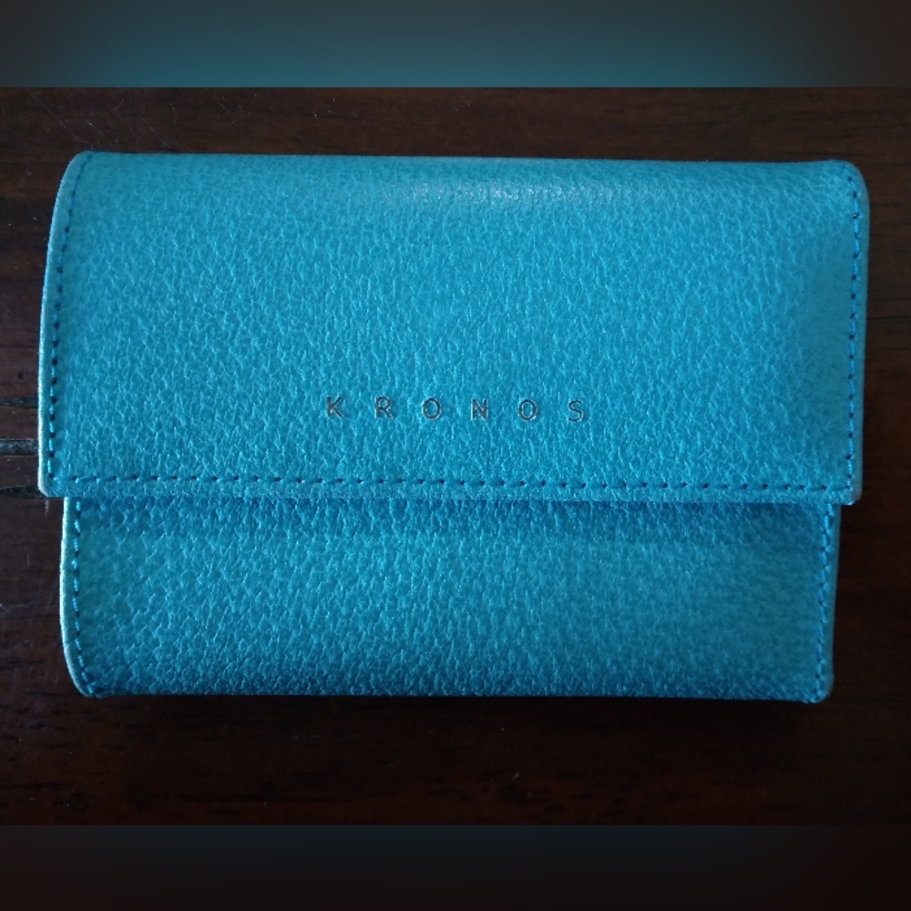NWOT-Kronos Turquoise - Made in Italy - wallet